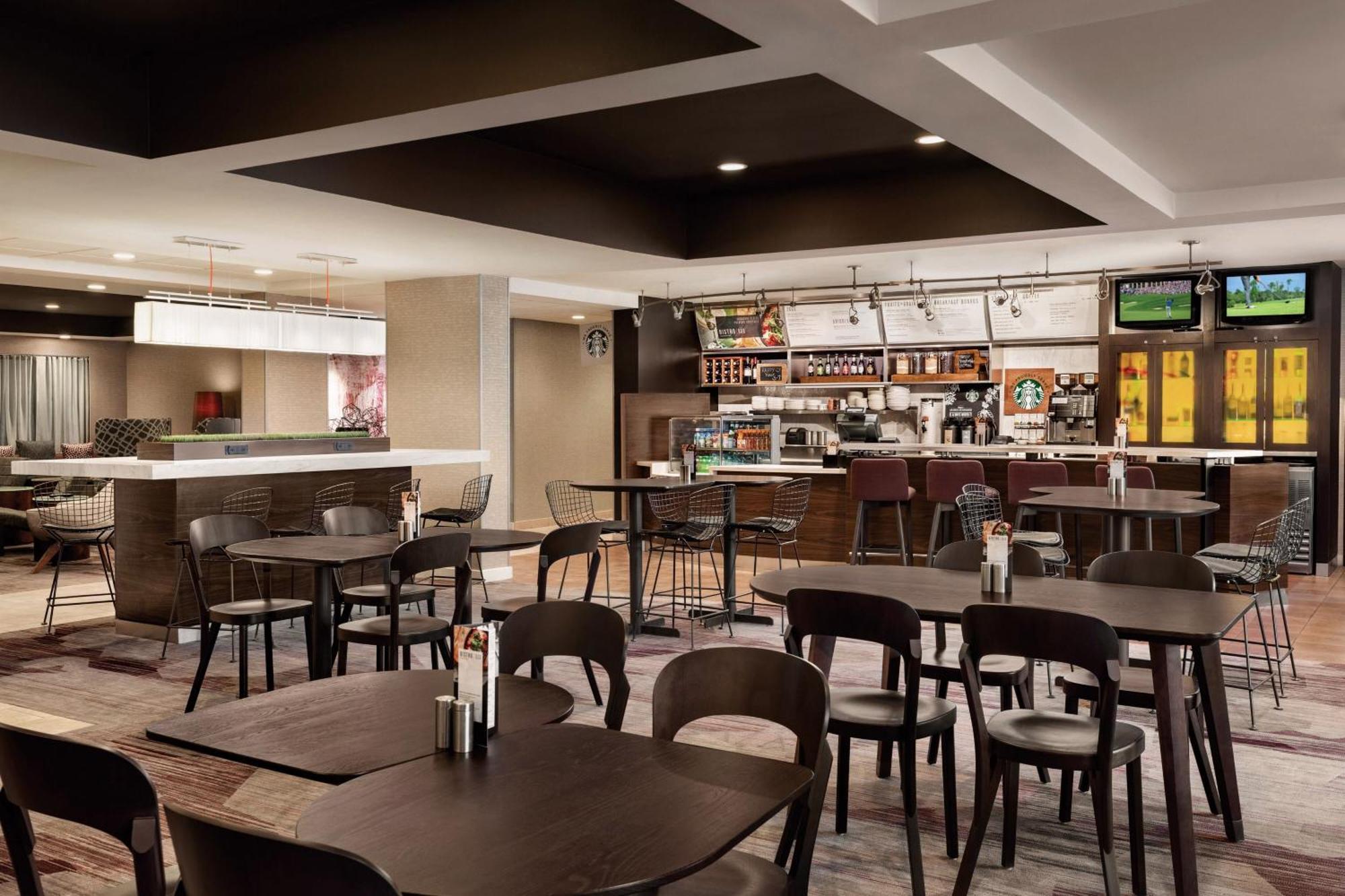 Courtyard By Marriott Topeka Zewnętrze zdjęcie