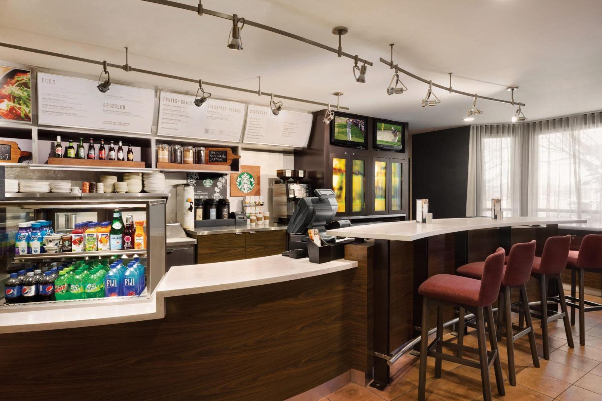 Courtyard By Marriott Topeka Zewnętrze zdjęcie
