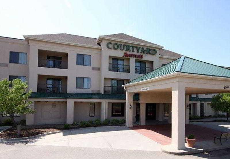 Courtyard By Marriott Topeka Zewnętrze zdjęcie