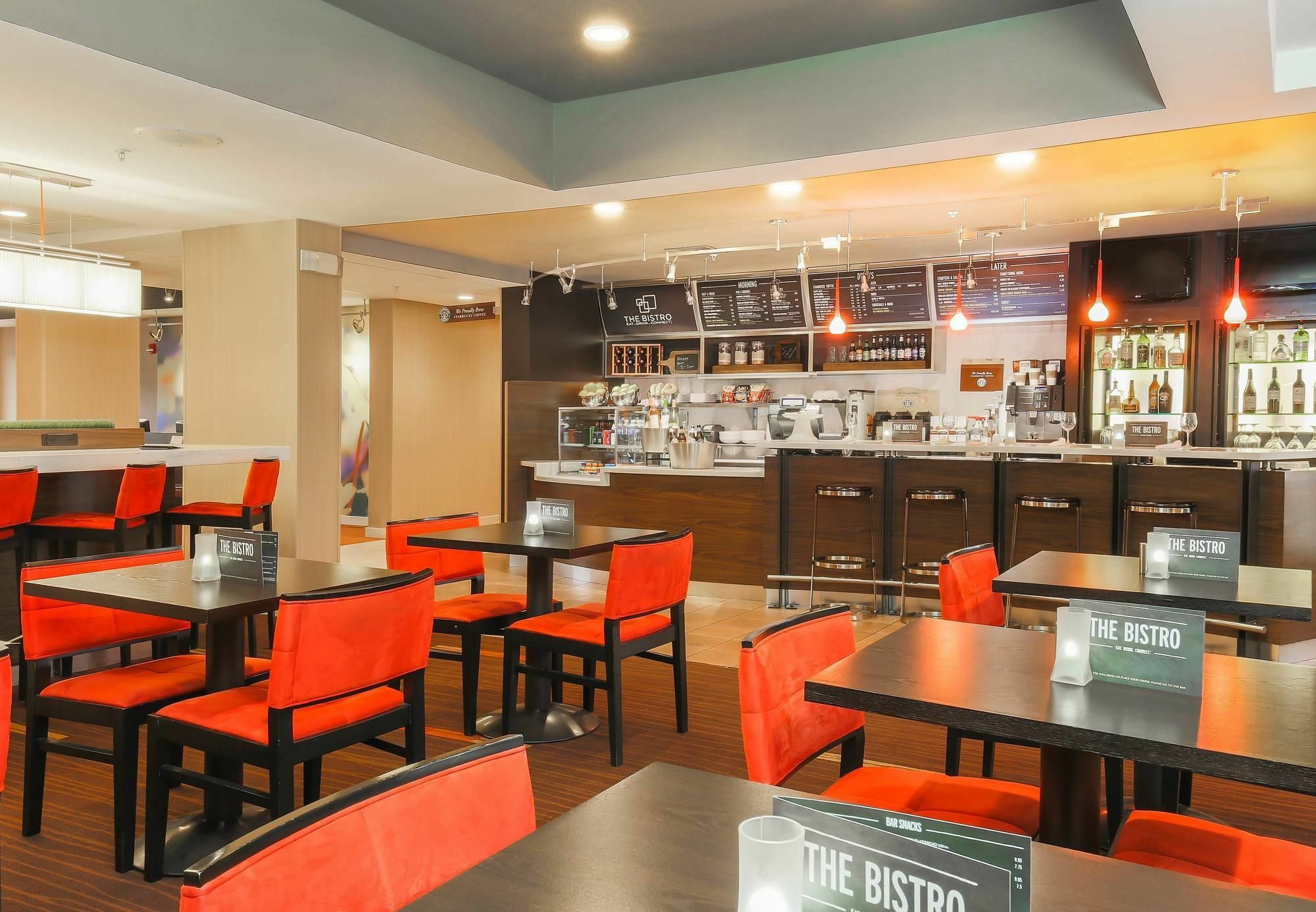 Courtyard By Marriott Topeka Zewnętrze zdjęcie