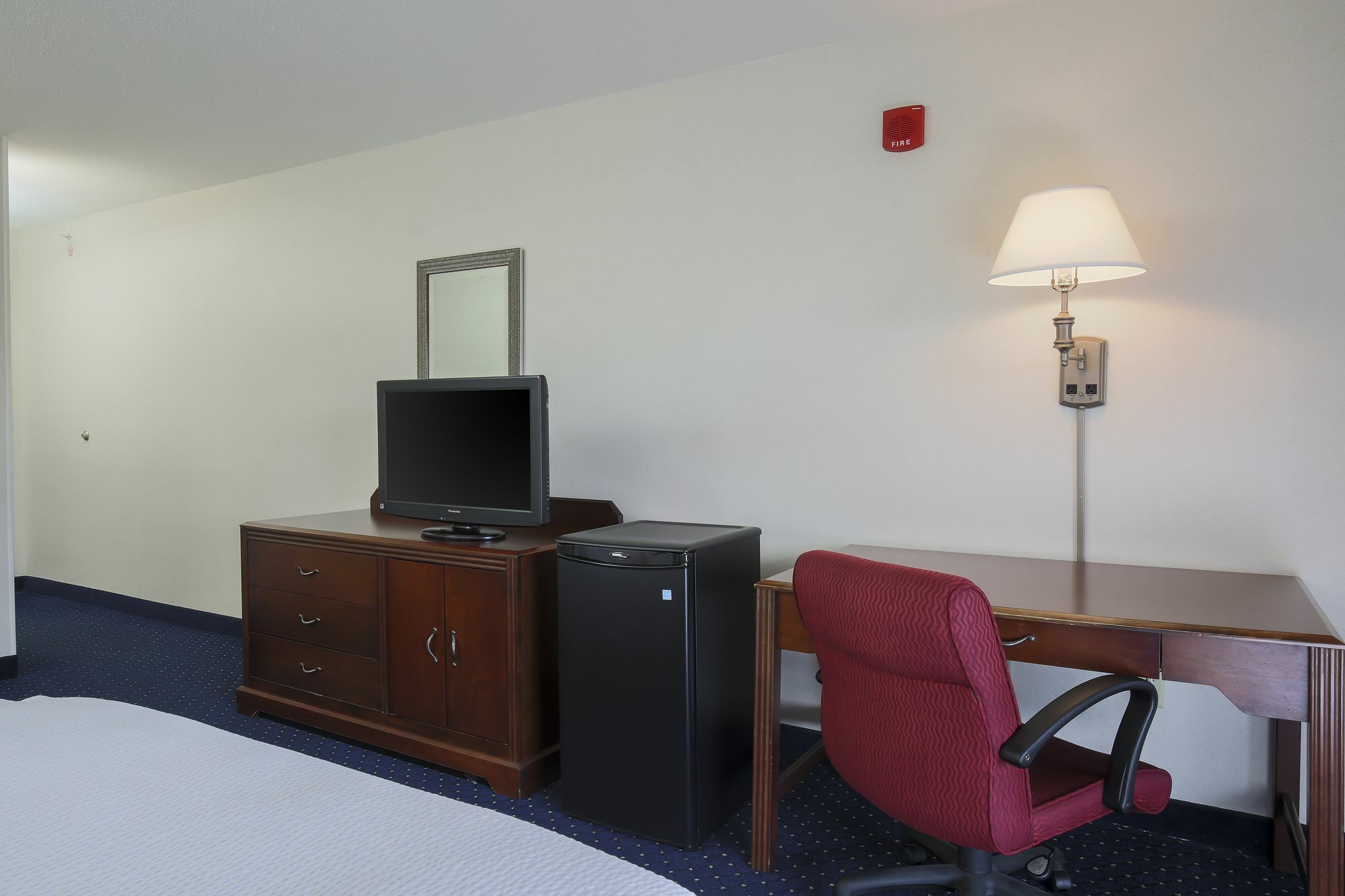 Courtyard By Marriott Topeka Zewnętrze zdjęcie